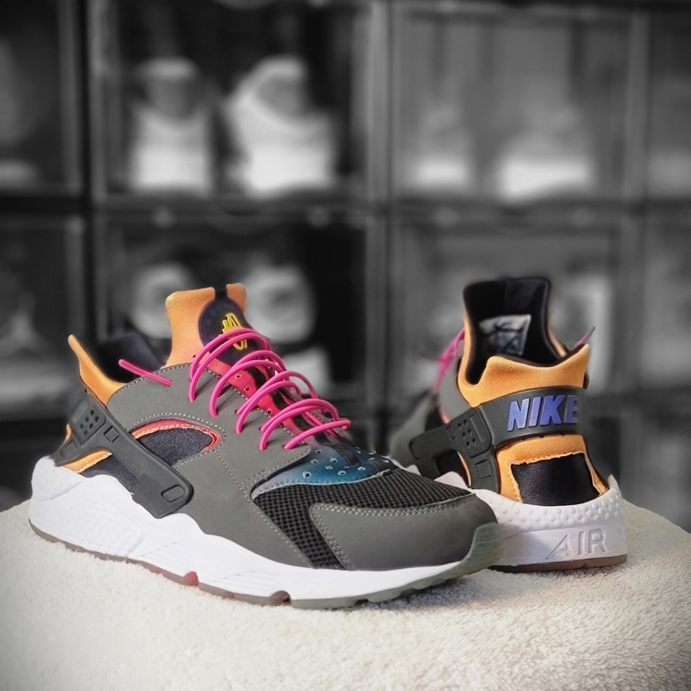 Nike Air Max Huarache Run SD 'Rainbow' Mens 10.5 Brand New See Listing